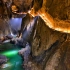 世界上最大的地下峡谷，“喀斯特”一词发源地，40KM地下河直接出国