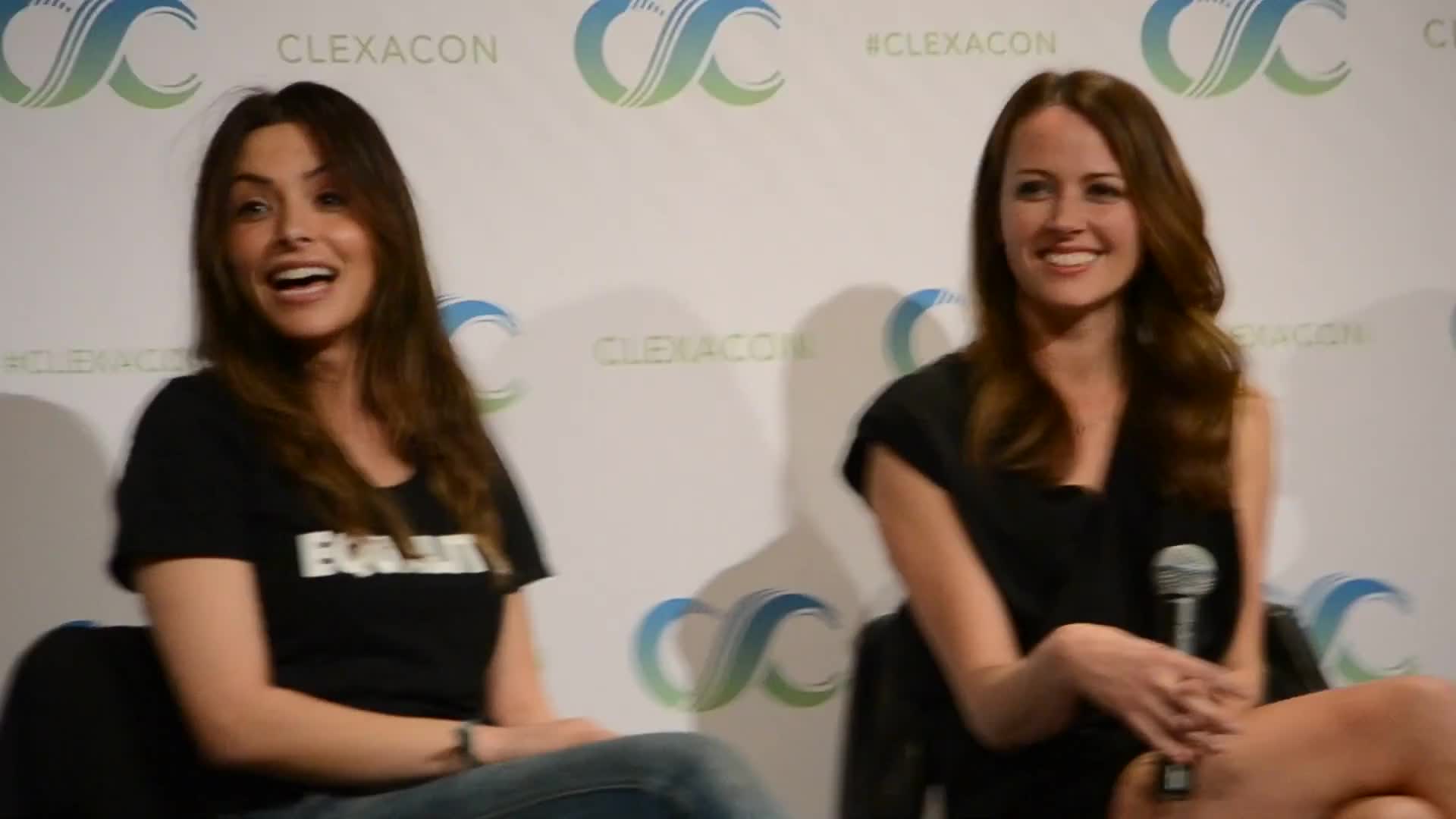 【肖根】clexacon 2017 amy acker & sarah shahi(2)