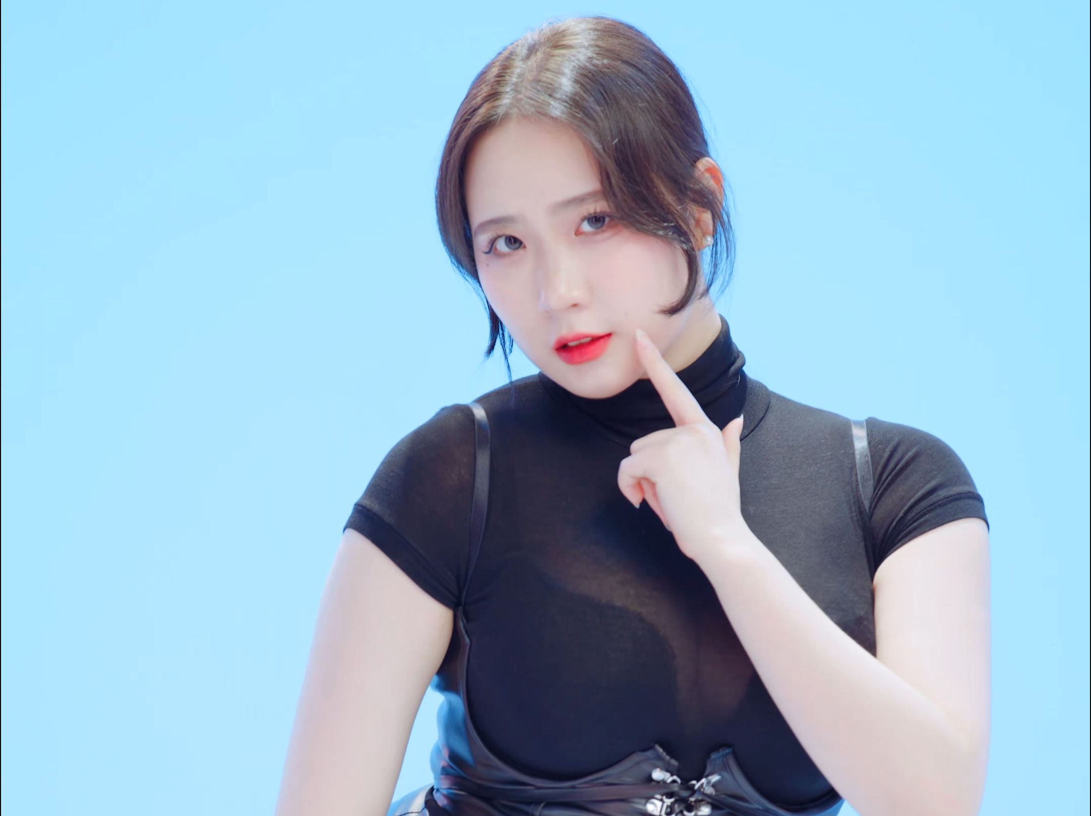 郑仁 Phone Number 220211