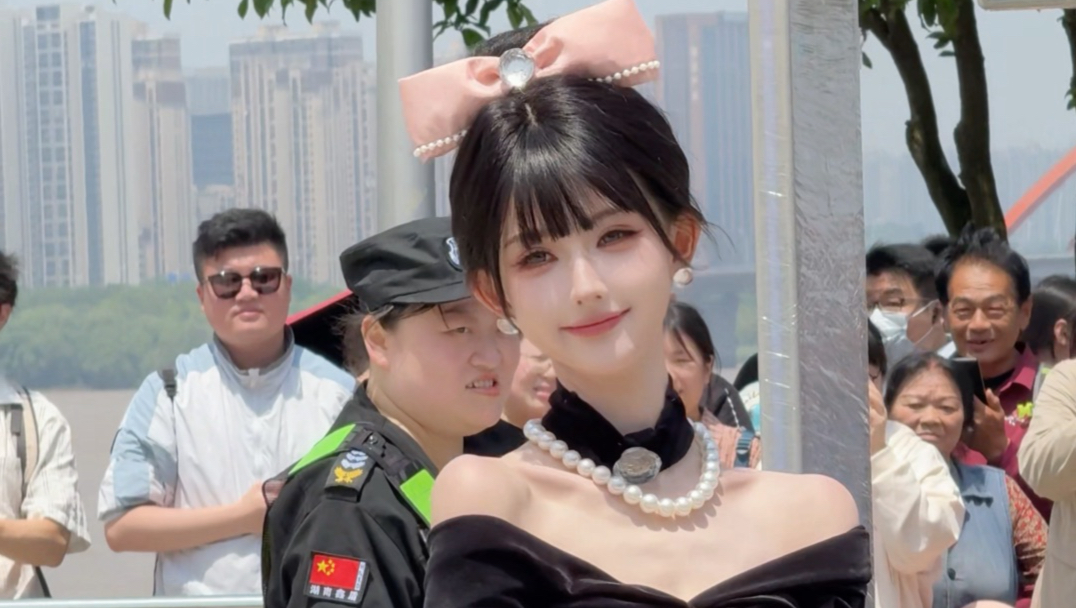 依旧权威