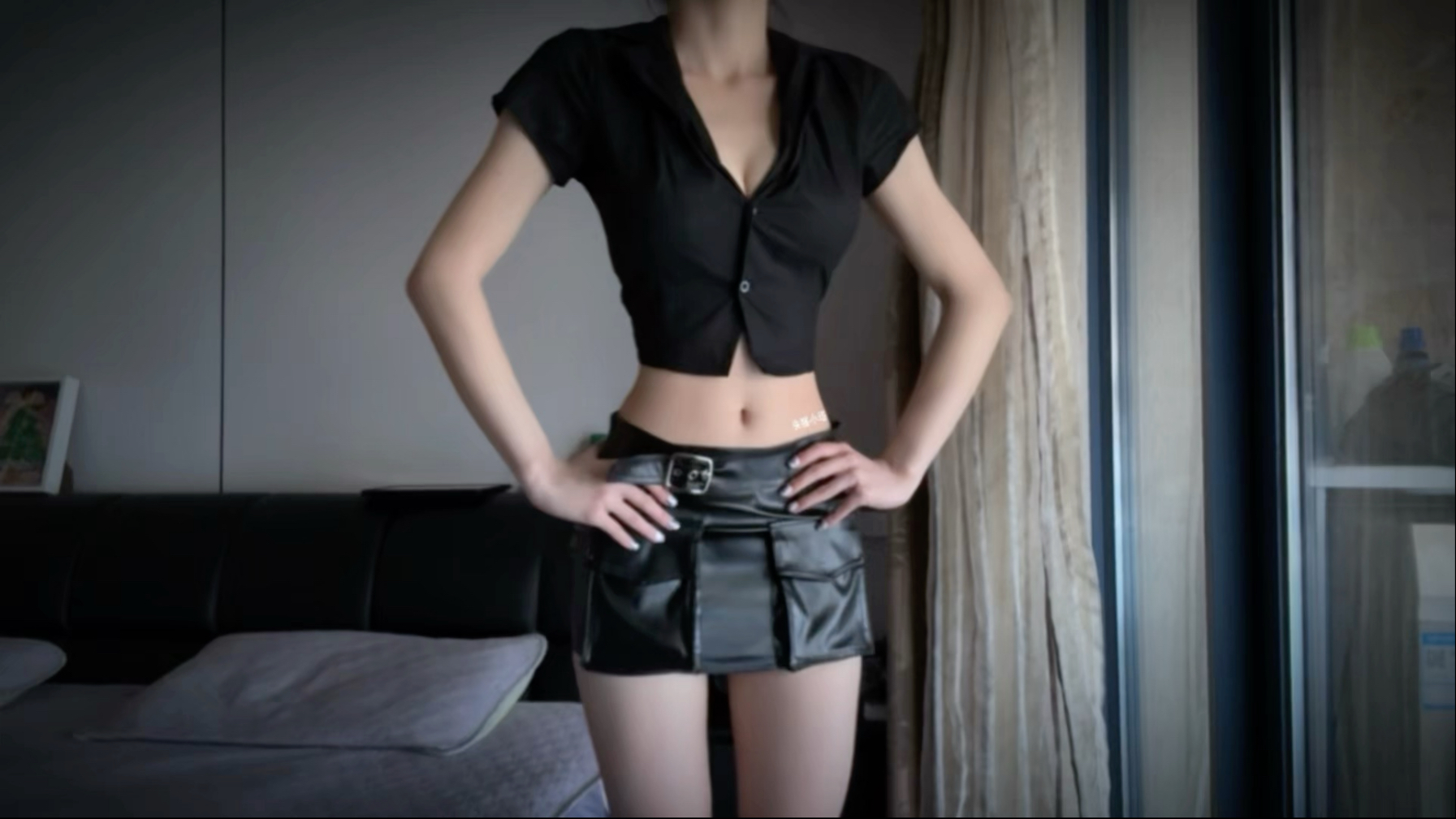 【小塔ASMR】皮短裙触发音