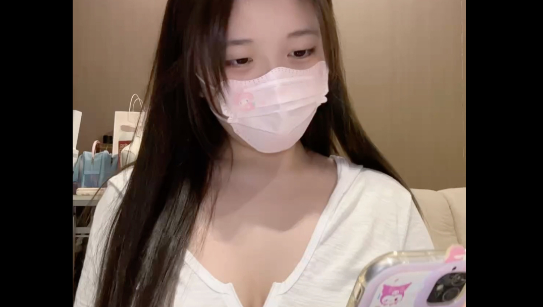 只是在捶背