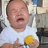人类幼崽的倒霉瞬间，既心疼又好笑