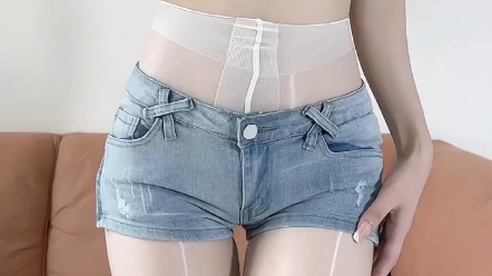 Who in the world likes the waistline?