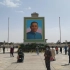 今天下午，北京天安门广场突然摆放孙中山画像，这是为什么？