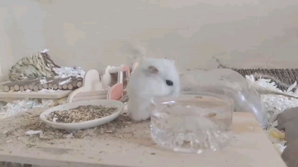 咣！