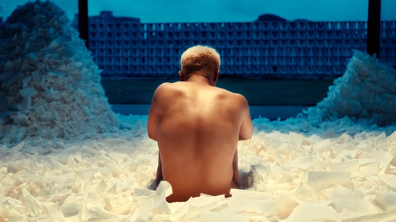 gareth.t - 用背脊唱情歌 (official video)