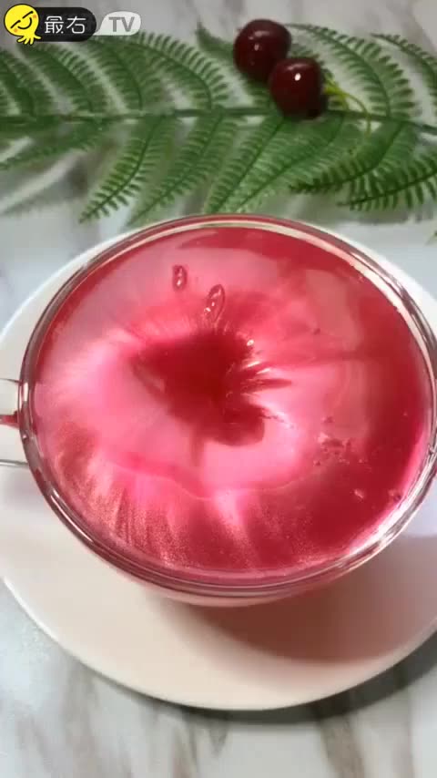 一大块红色史莱姆