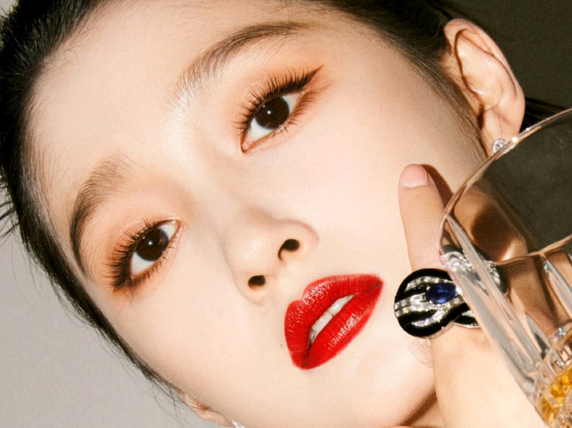 【关晓彤】怼脸～长腿～盯～