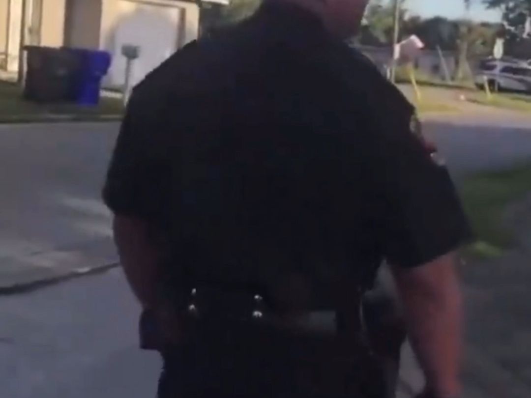 He's been hit by a stun gun. Sir can't even catch him.