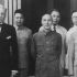重庆谈判期间，蒋介石希望趁着毛泽东身在重庆，希望国军快速占领东北