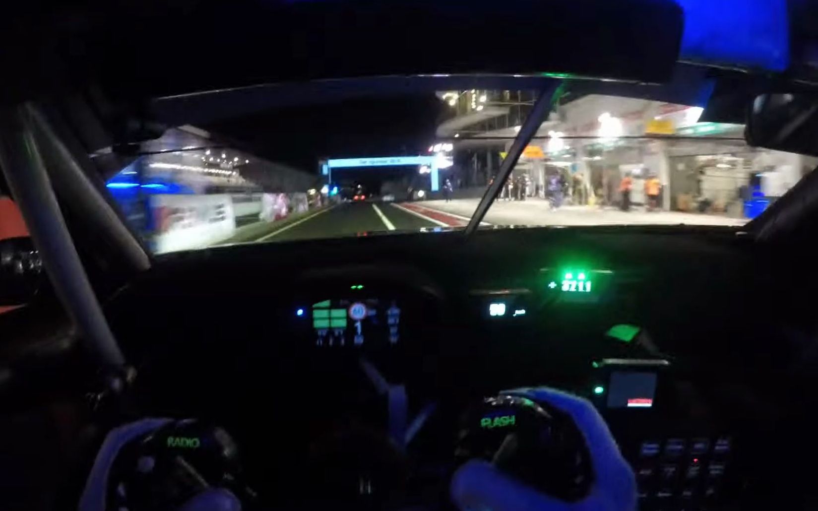 第一视角 在纽博格林24小时耐力赛夜间驾驶宝马M6 GT3赛车比赛