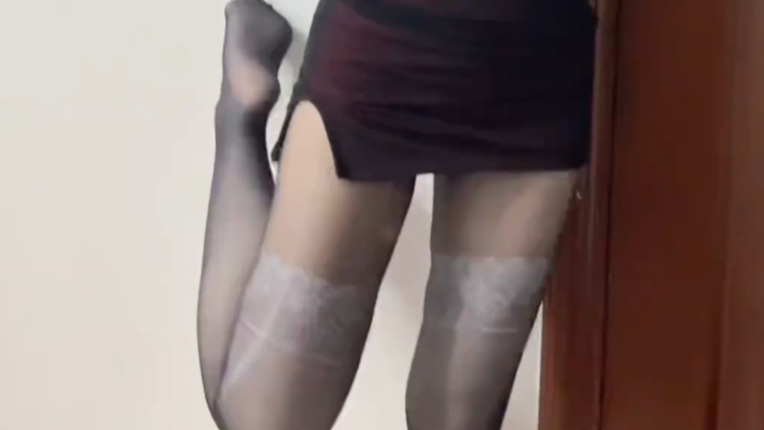 Black and White Double Silk ➕ Wrap Hip Dress