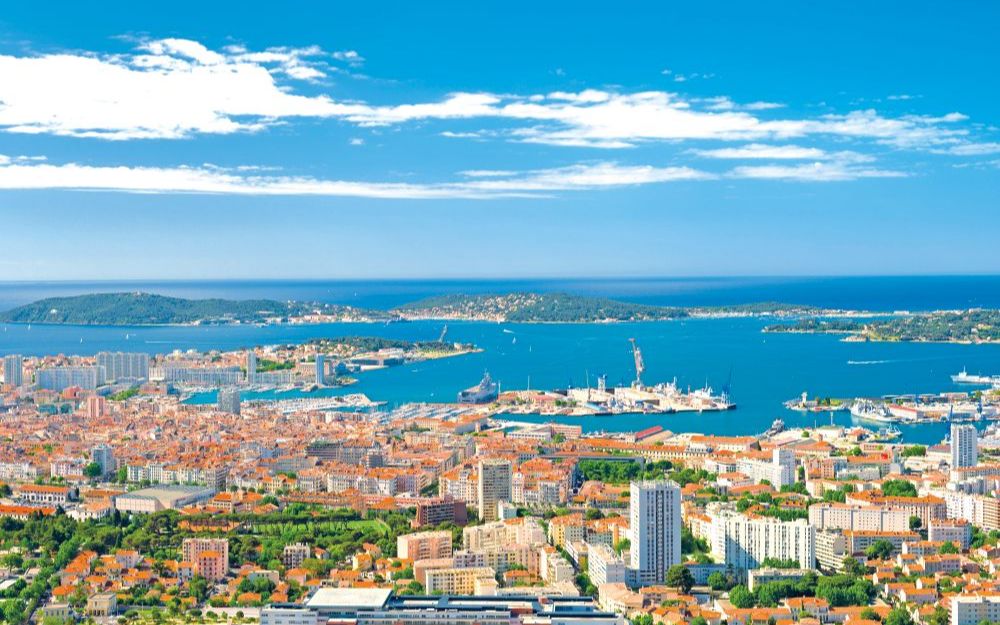 法国最大的军港、普罗旺斯地区第三大城市—土伦港（Toulon）
