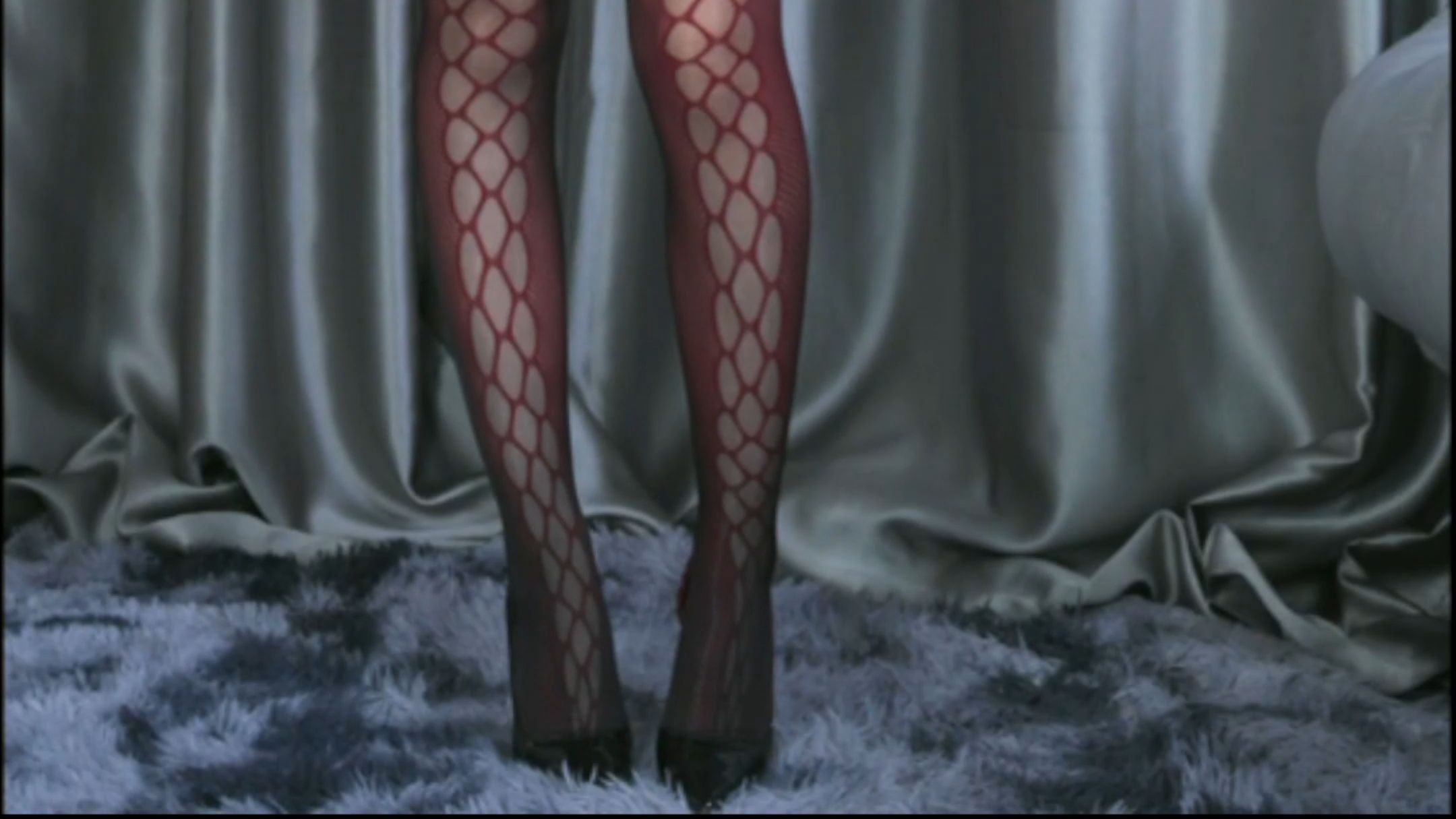 蛛网绵绵·纠缠不清！