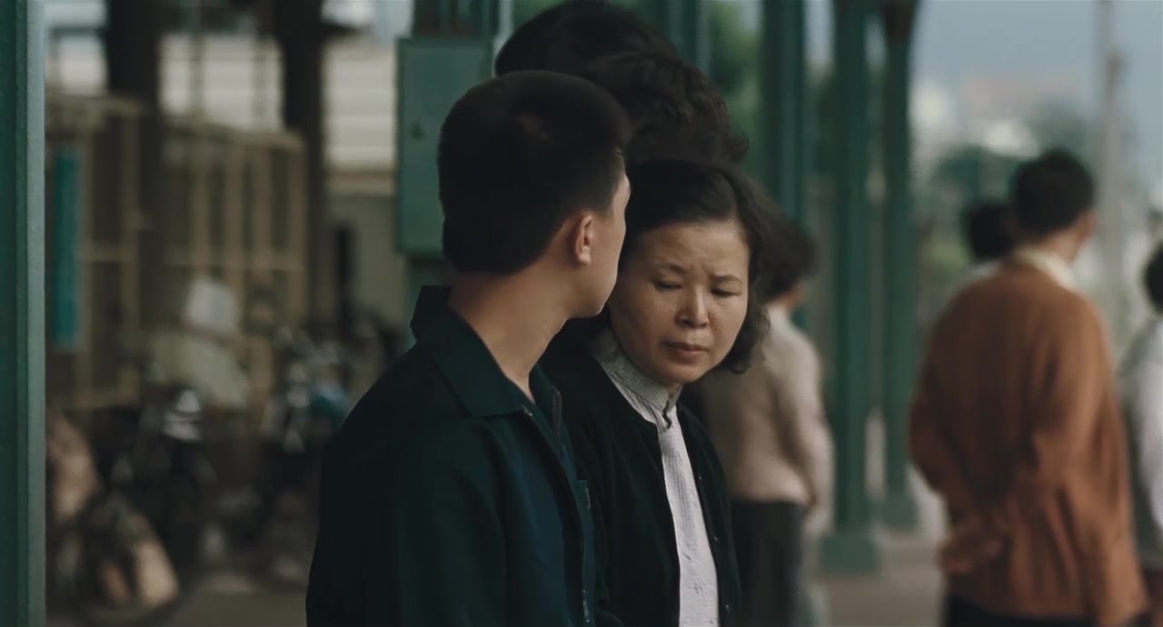 1986年电影大师侯孝贤自传色彩最浓厚作品《童年往事》7 / 9