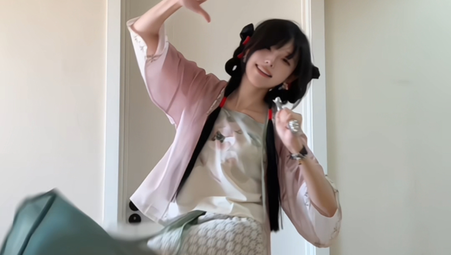 清风！白昼！翻过了九州！