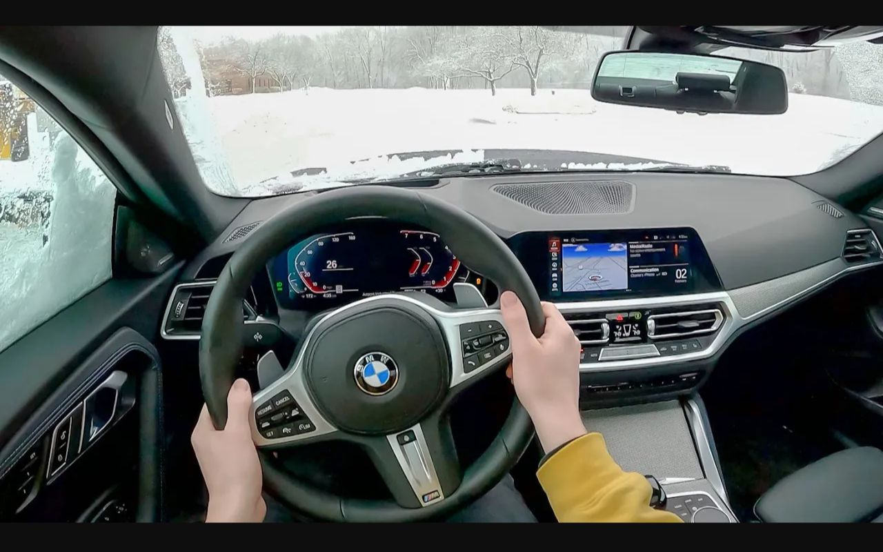 第一视角 2022 宝马 M240i xDrive - 雪地沉浸式驾驶  (双耳音频)