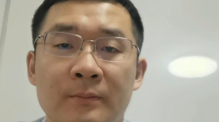 2024年4月27日河南省考面试真题：两个科员有不同的工作风格，怎么看？