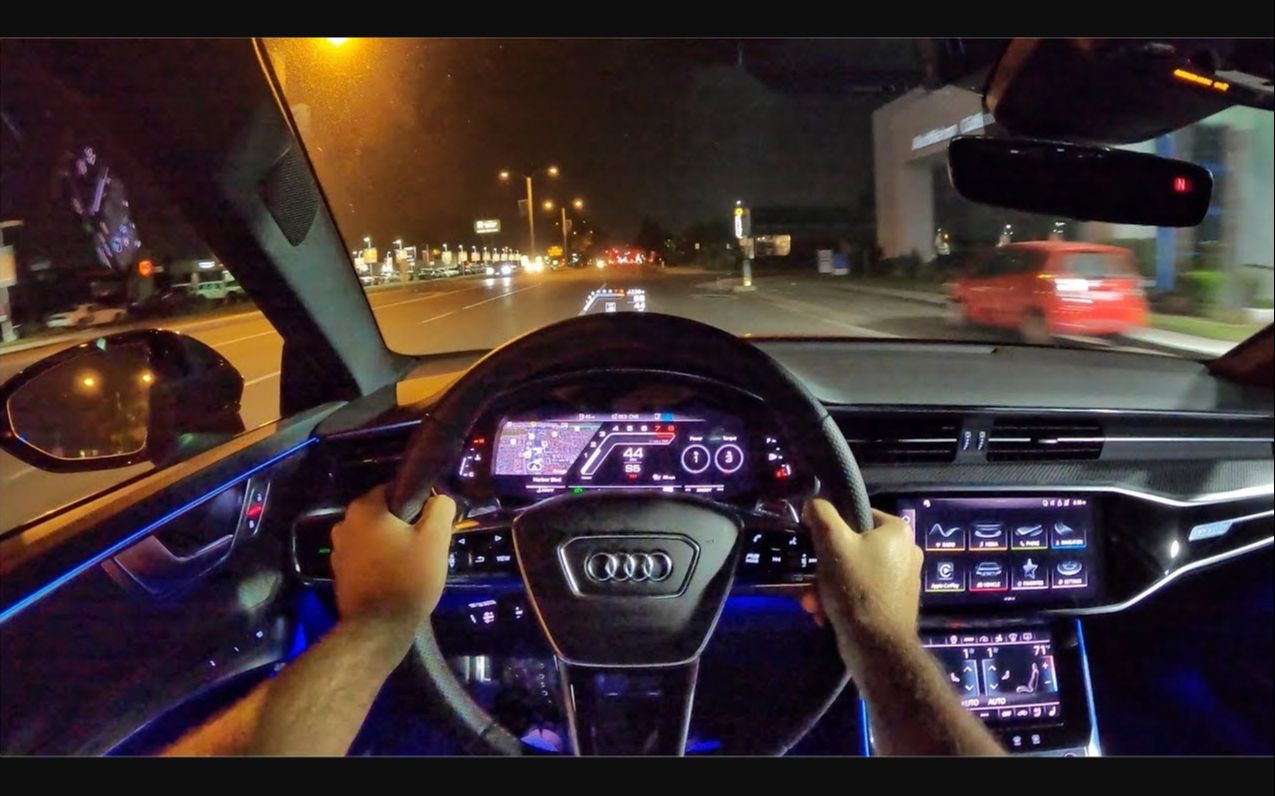 第一视角 2021 奥迪 RS7 Sportback (选装运动排气) 夜间驾驶 (双耳3D音频) 4K