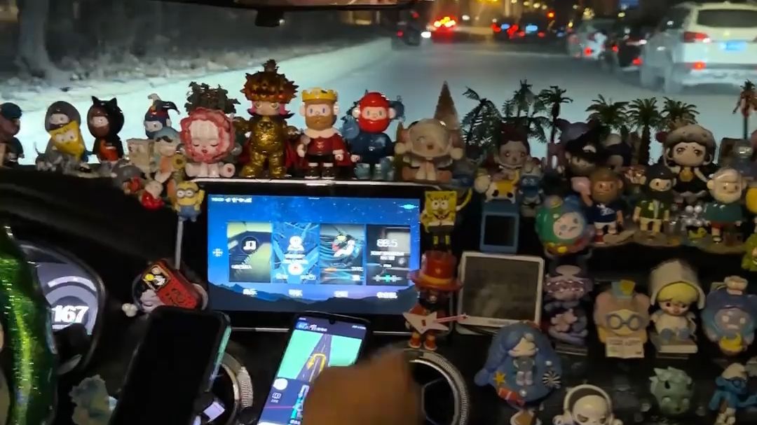 【智人TV】依旧破片地雷 & 正在马路中间跑步的智人