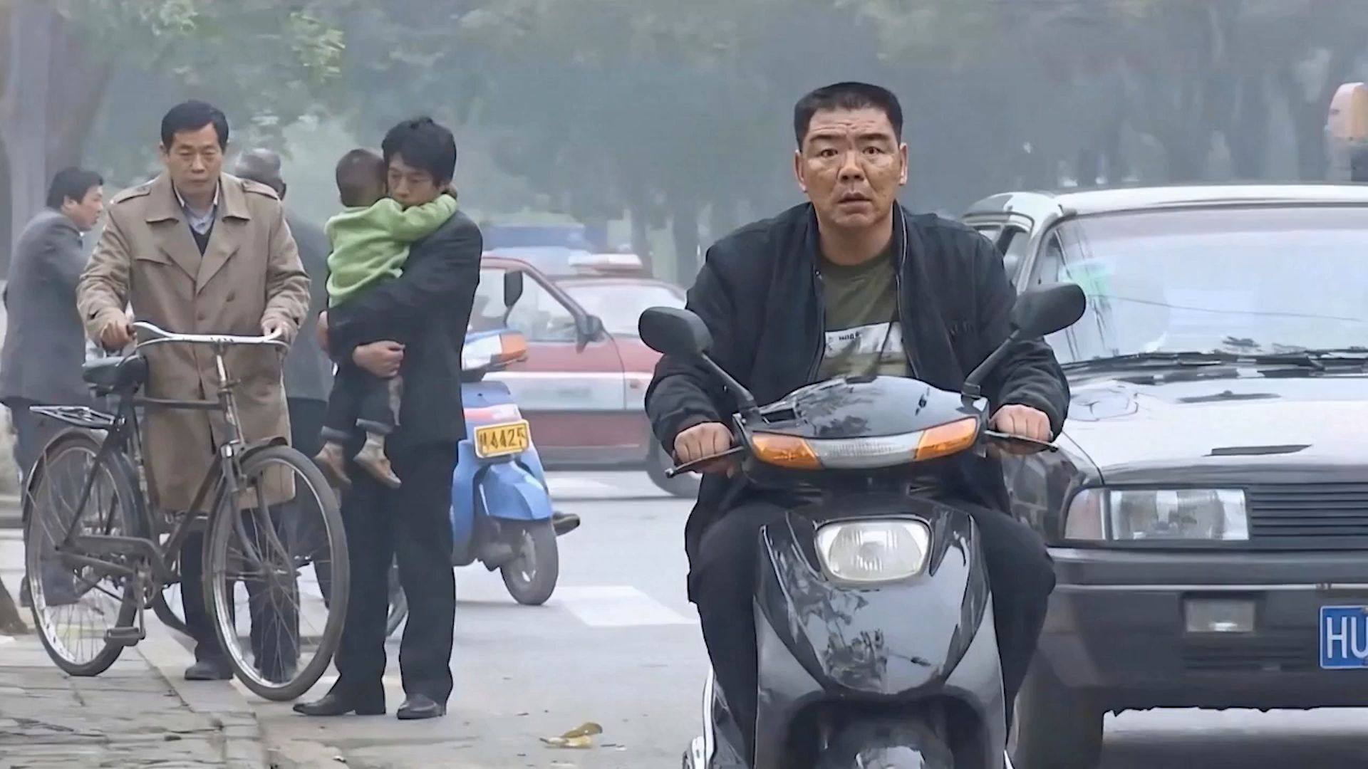全 员 失 忆