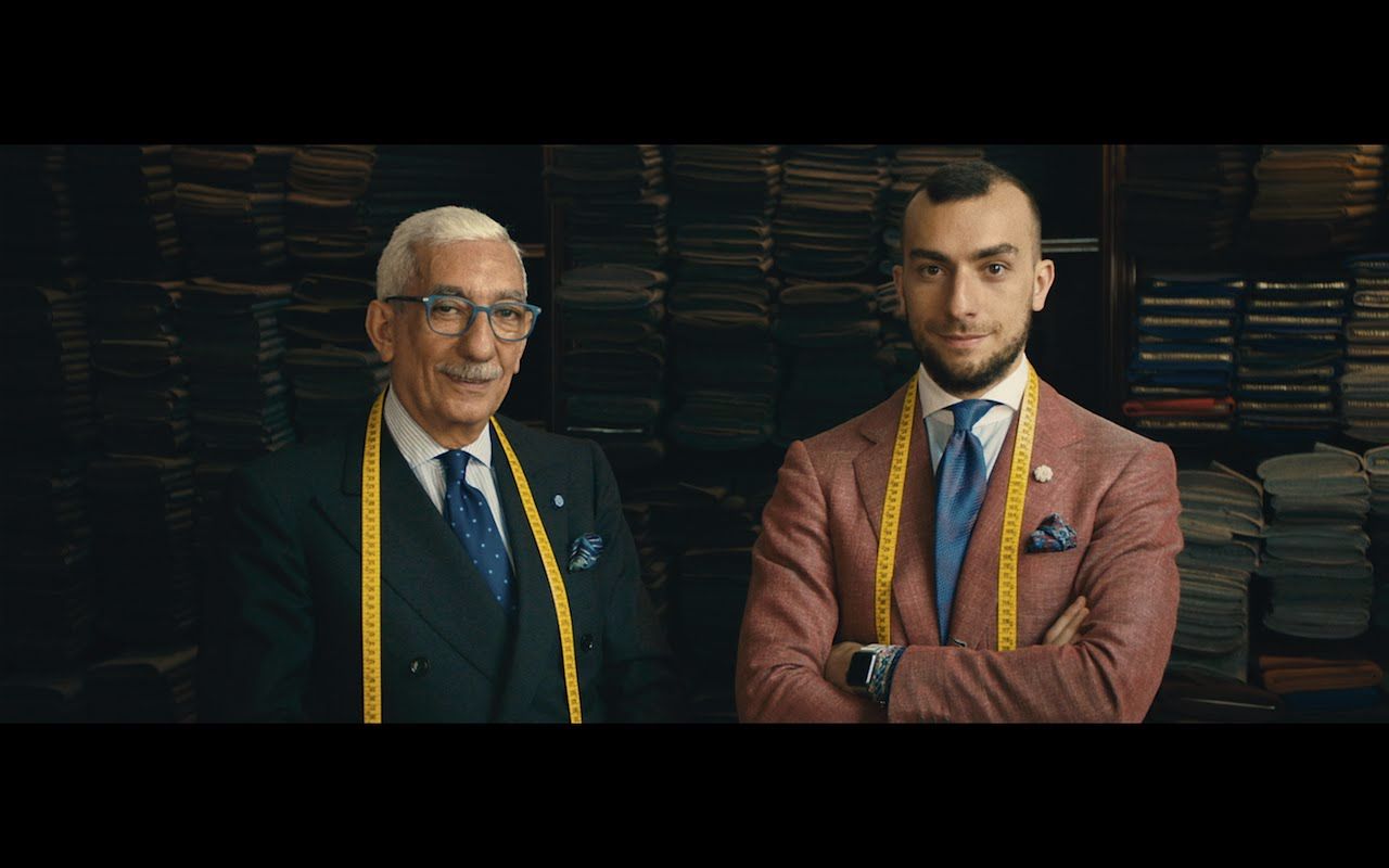 v=cwx8ie4sle8 the secrets of a well-fitting italian suit
