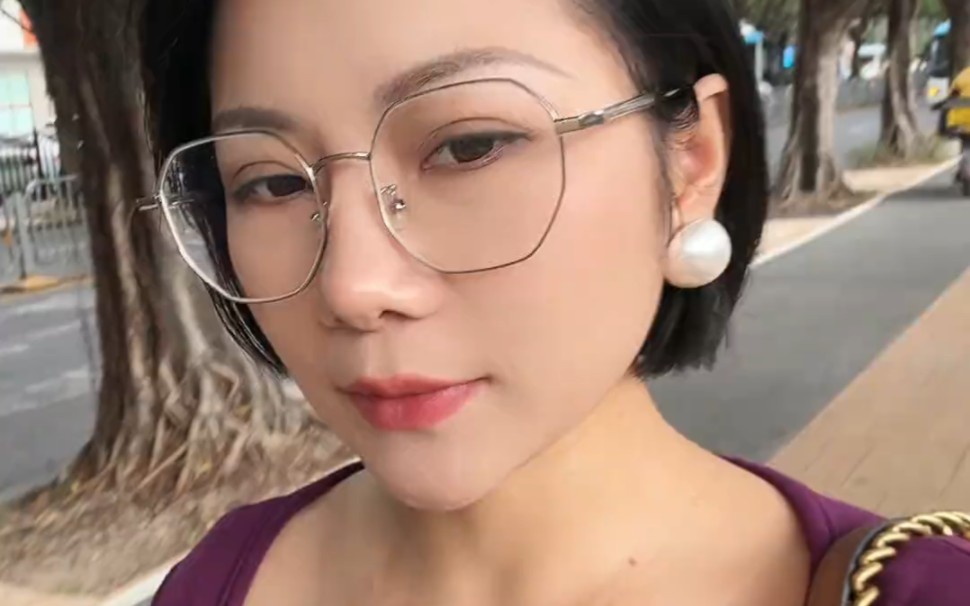 Got a short haircut.