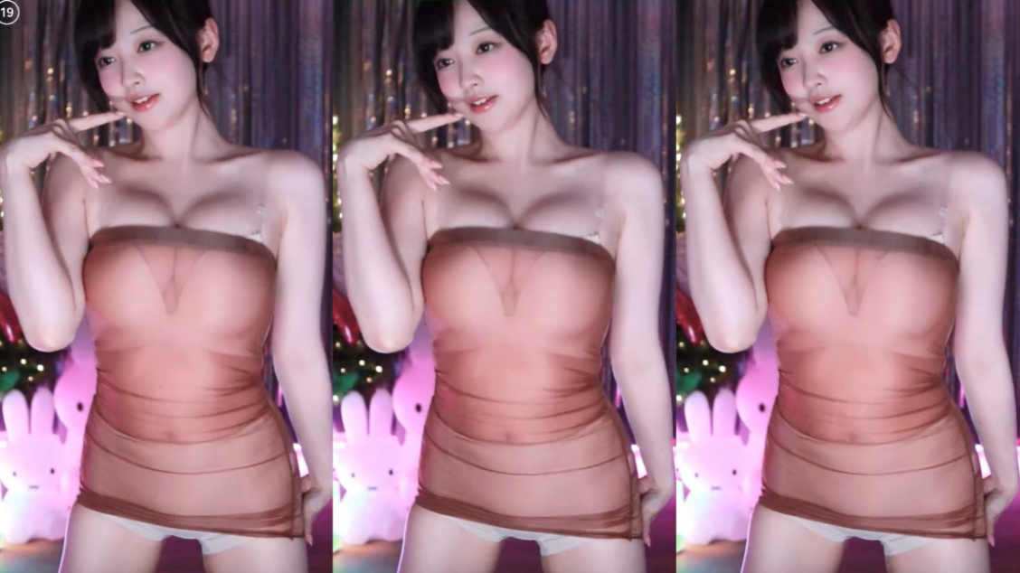 「西柚专属」 朵曦 透明包臀裙马尾变披发好看耶