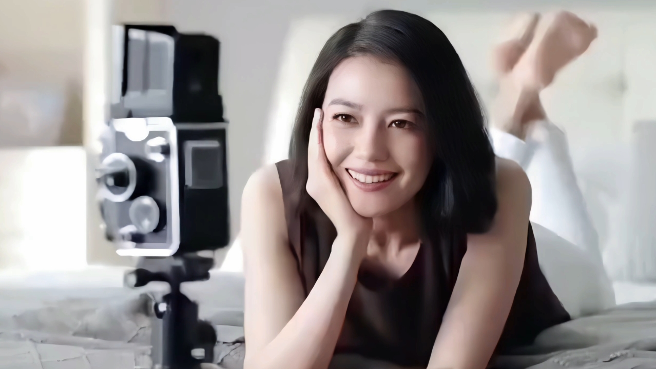 高圆圆：眼睛往哪看呢