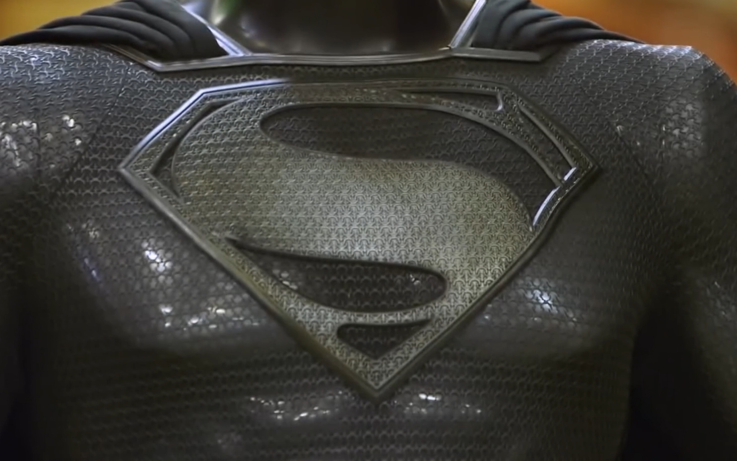 亨利卡维尔《超人》黑色制服henry cavill"s superman black suit