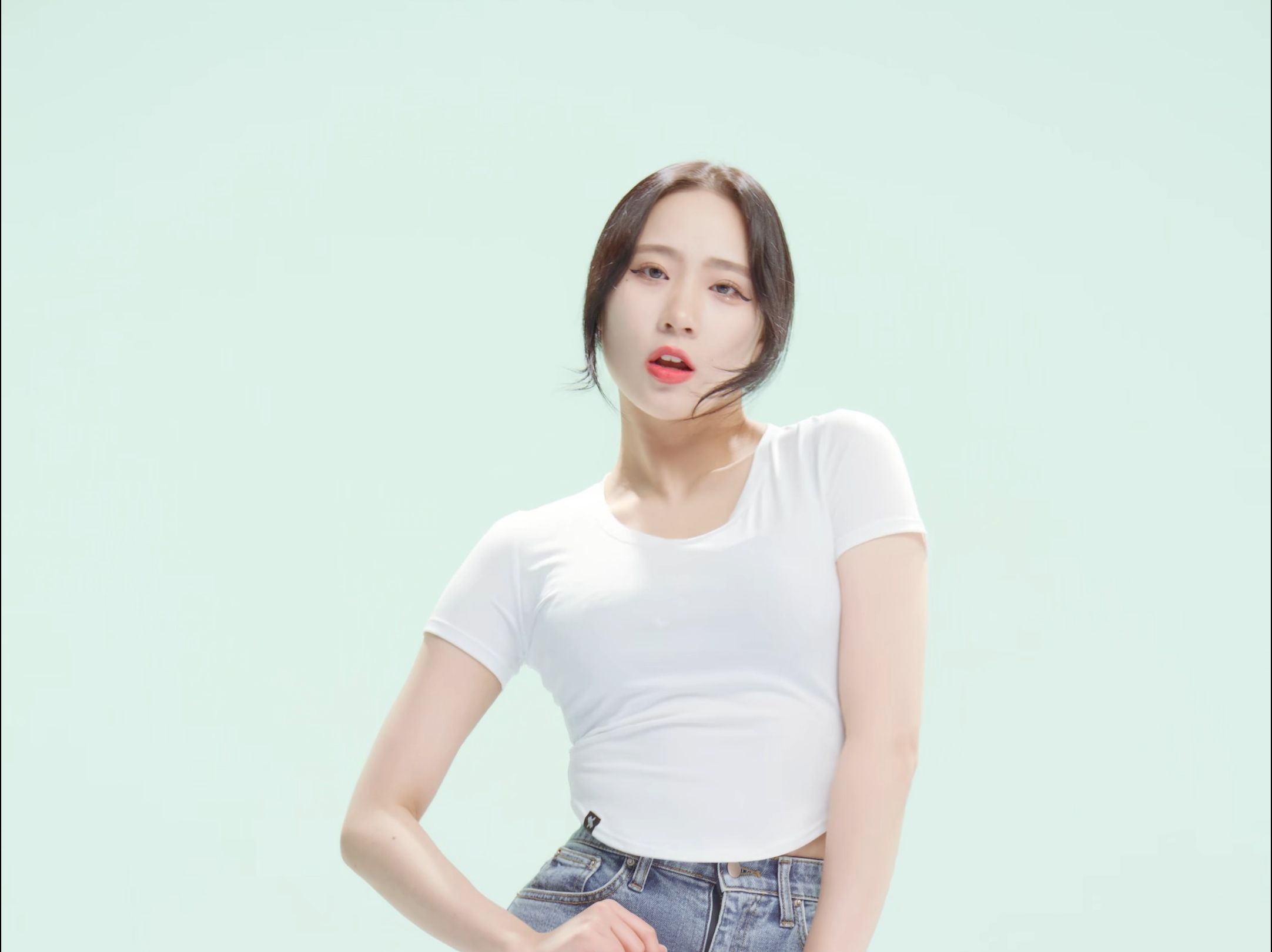 Jung In, Excuse Me, Trousers