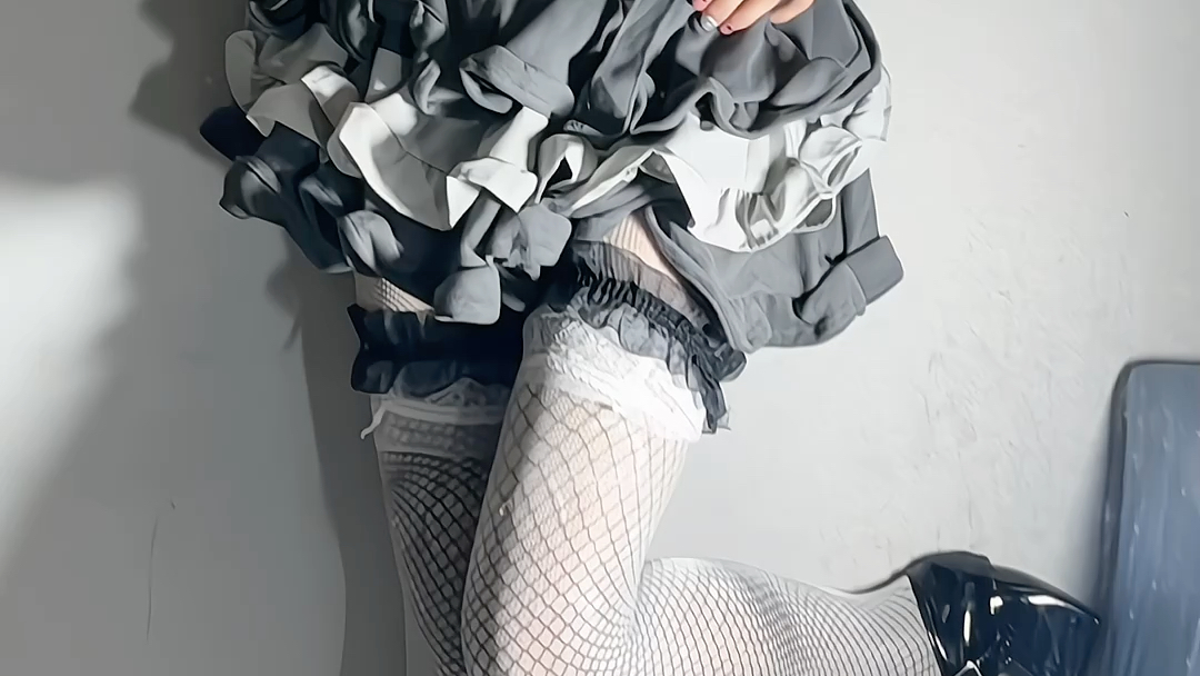 White-black-white network