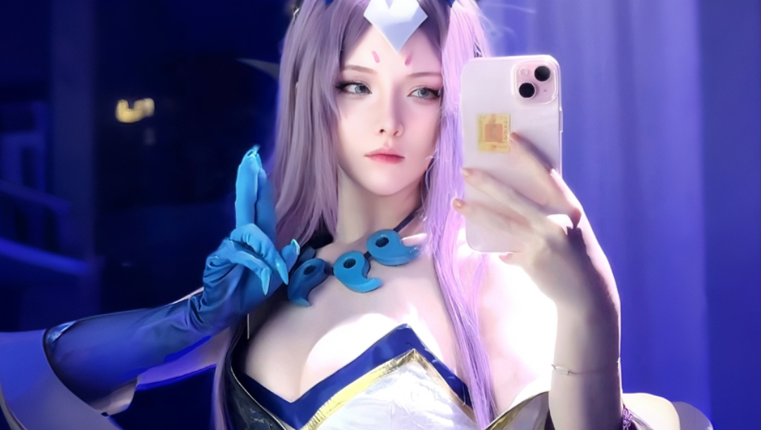 Knife Girl says Purple has a nice ring to it.