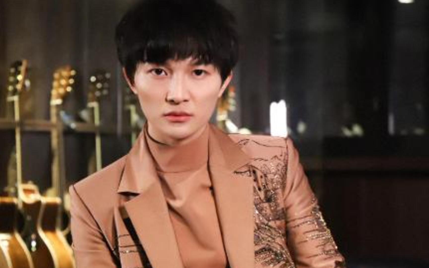 化身孤岛的鲸----周深 纯伴奏