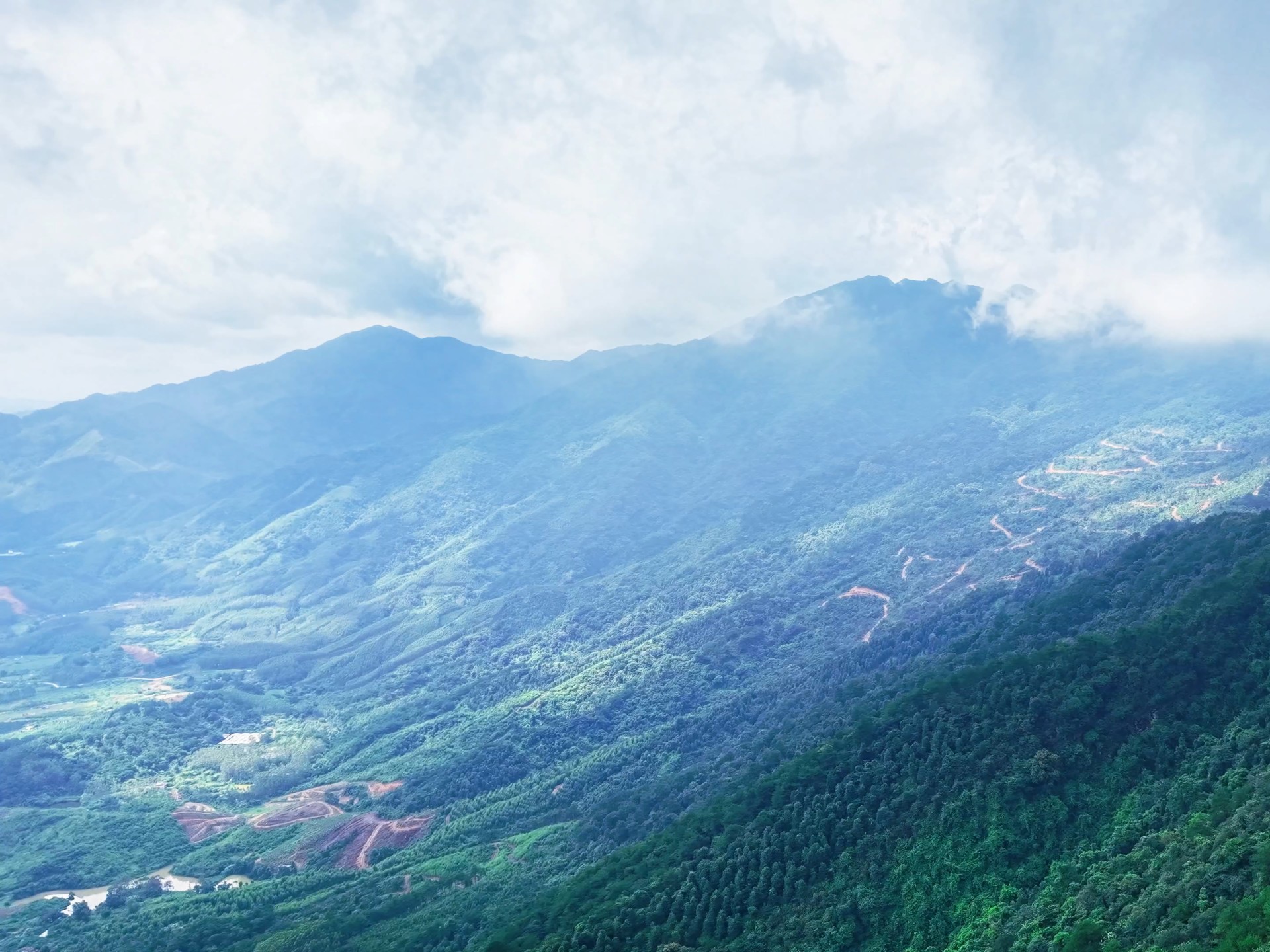 航拍广西上林，美丽乡村