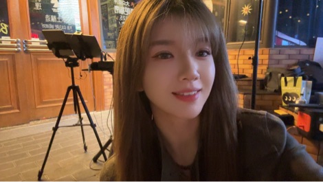 【直播回放】深圳酒馆唱歌 2025年12月05日20点场