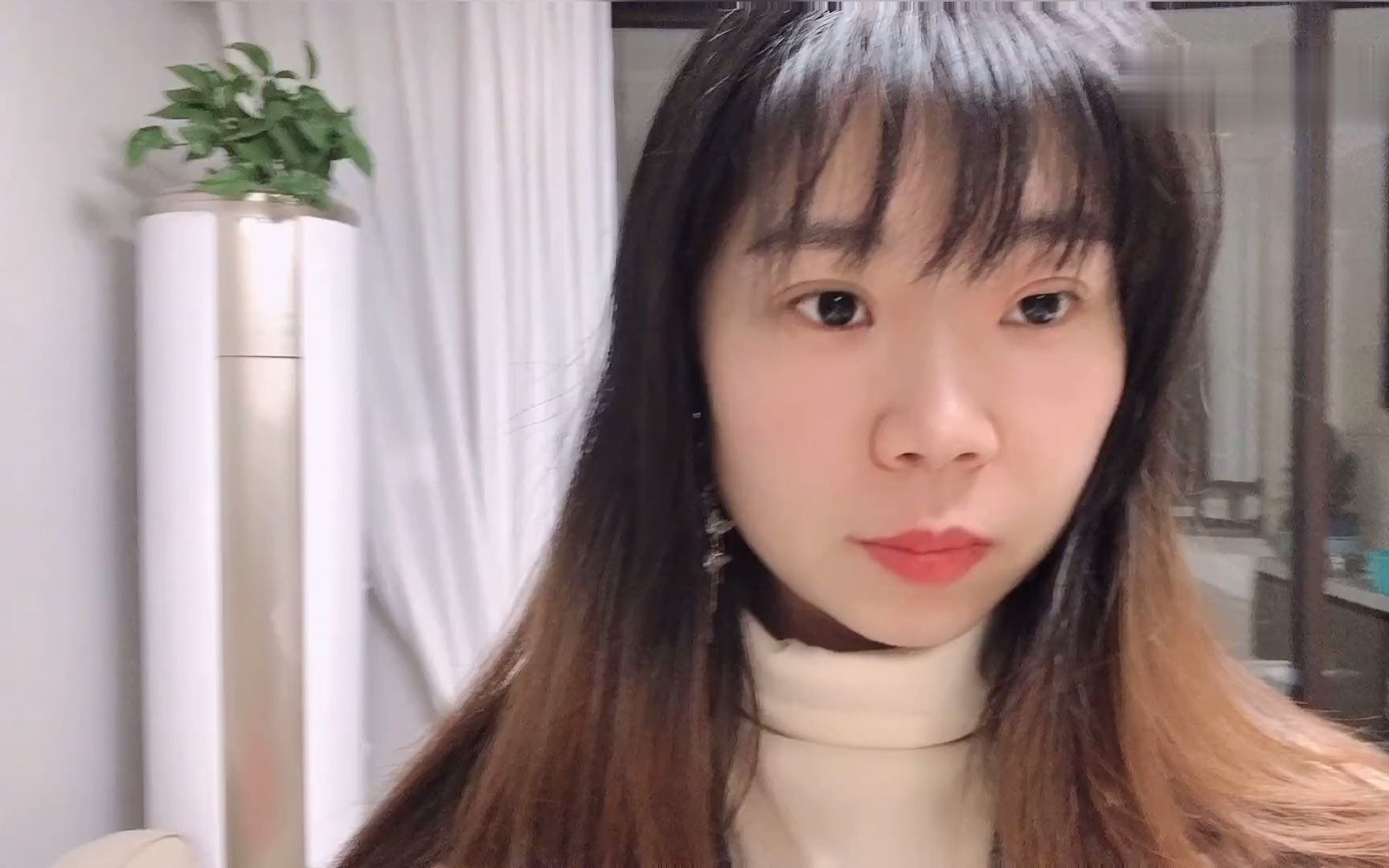 1个月用了将近800度电，3匹空调太费电，于是我买了这个省电神器