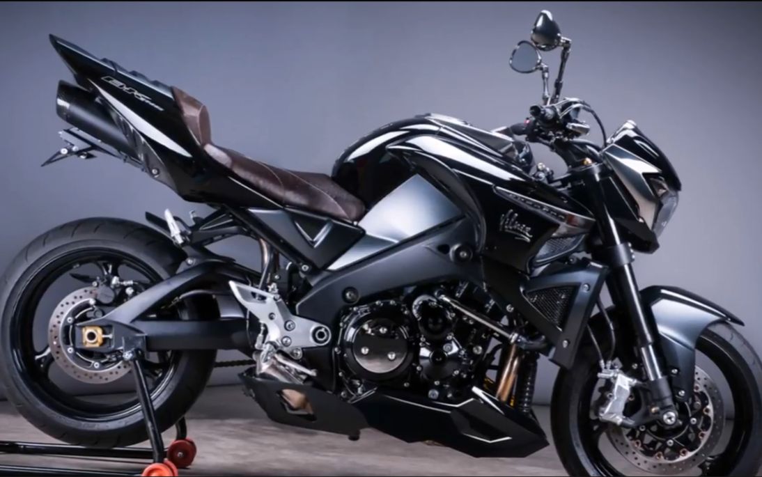 2017 suzuki b king 1300