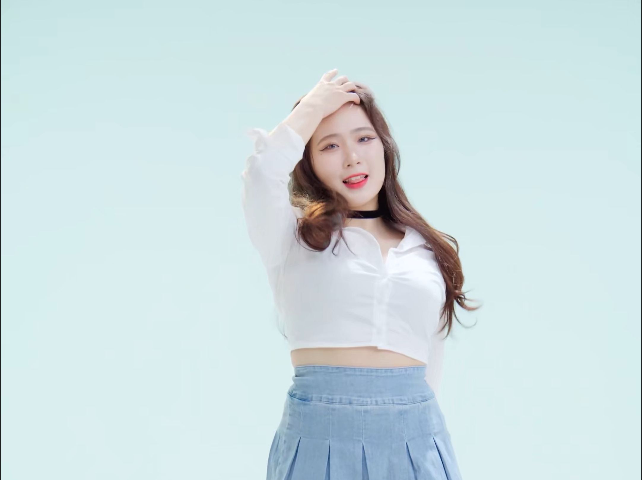Jung In, Bubbles, Denim Skirt
