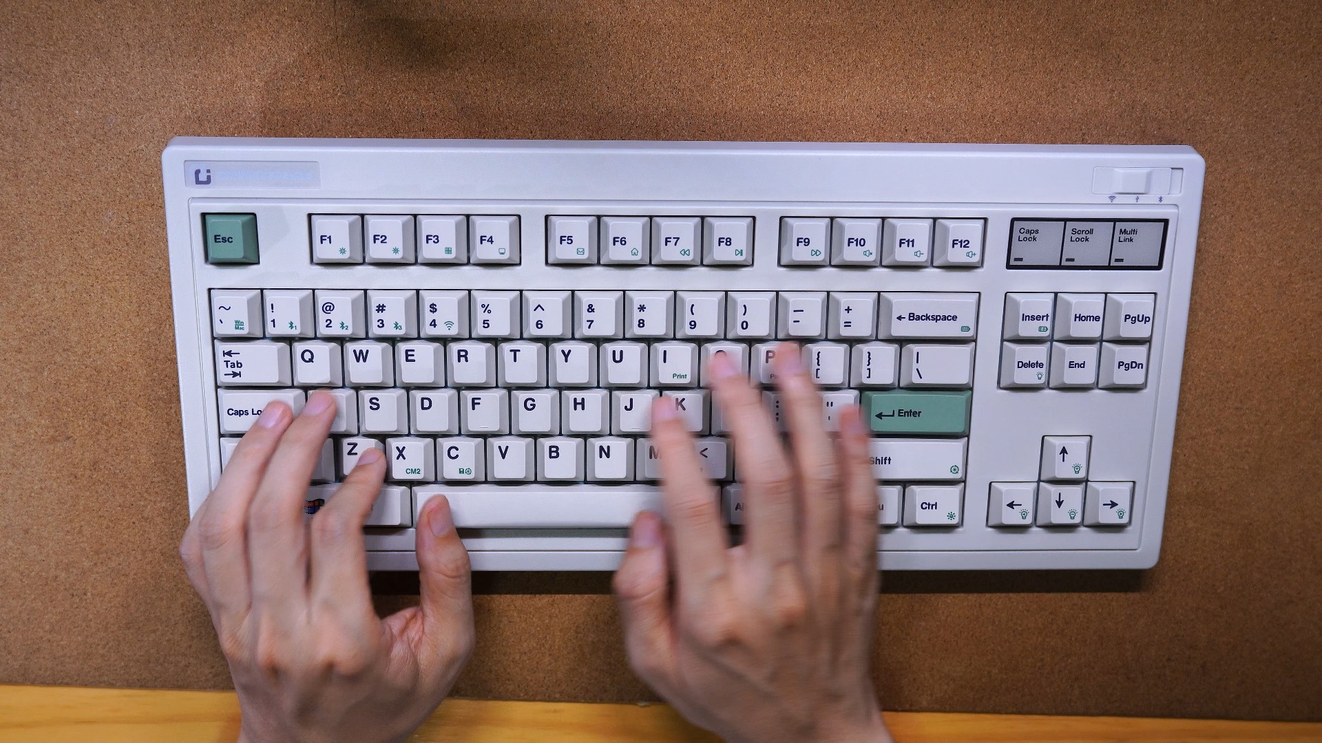 越长大越怀旧 腹灵OG87复古机械键盘上手体验