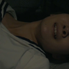 女孩深夜回家，被歹徒强拉上车霸占了