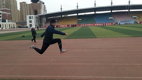 怎样快速练习后空翻 881a461357e44ccfafa3a3c36d18f2be561d34ce.jpg@280w_158h_1c_100q.jpg