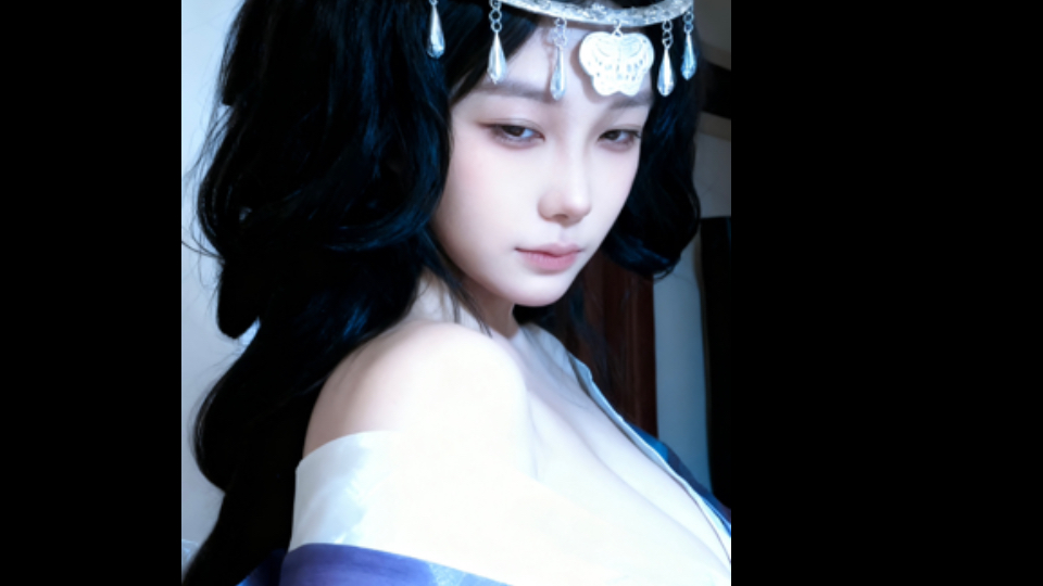 檐上霜 窗边月 为我留一盏