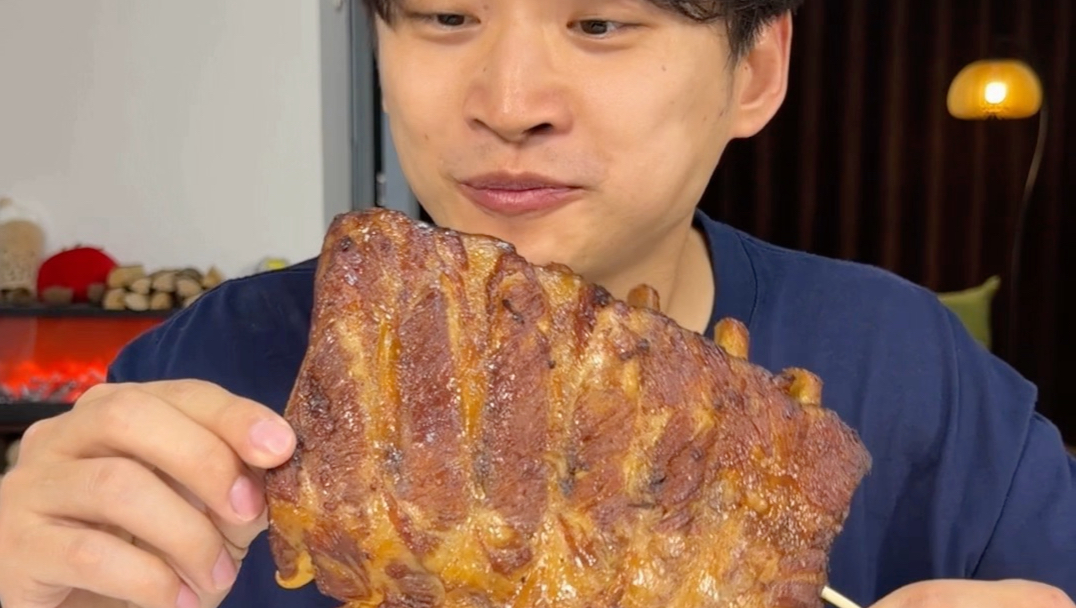 减肥挑战一天只吃一根烤串