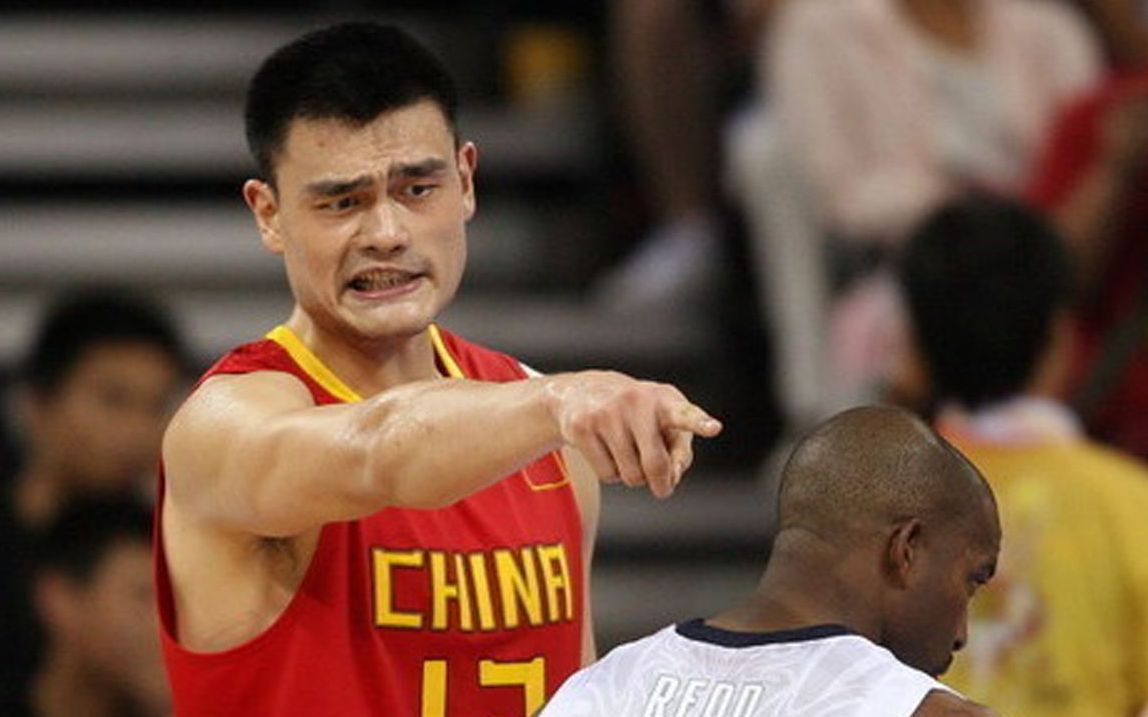 【中国男篮】带你穿越回2008，看当时的男篮队员为国家荣誉拼尽全力的样子