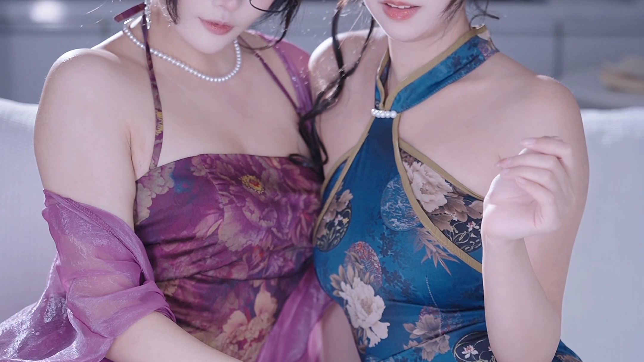你看旗袍的！我读春秋！加倍！
