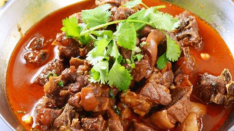 如何做红烧羊肉视频教程 89cd9cd255d28756360e3cdf16a838da8406885c.jpg@480w_270h_1c