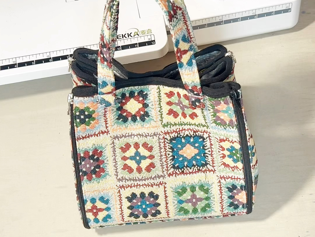 改良版餐垫饭盒包