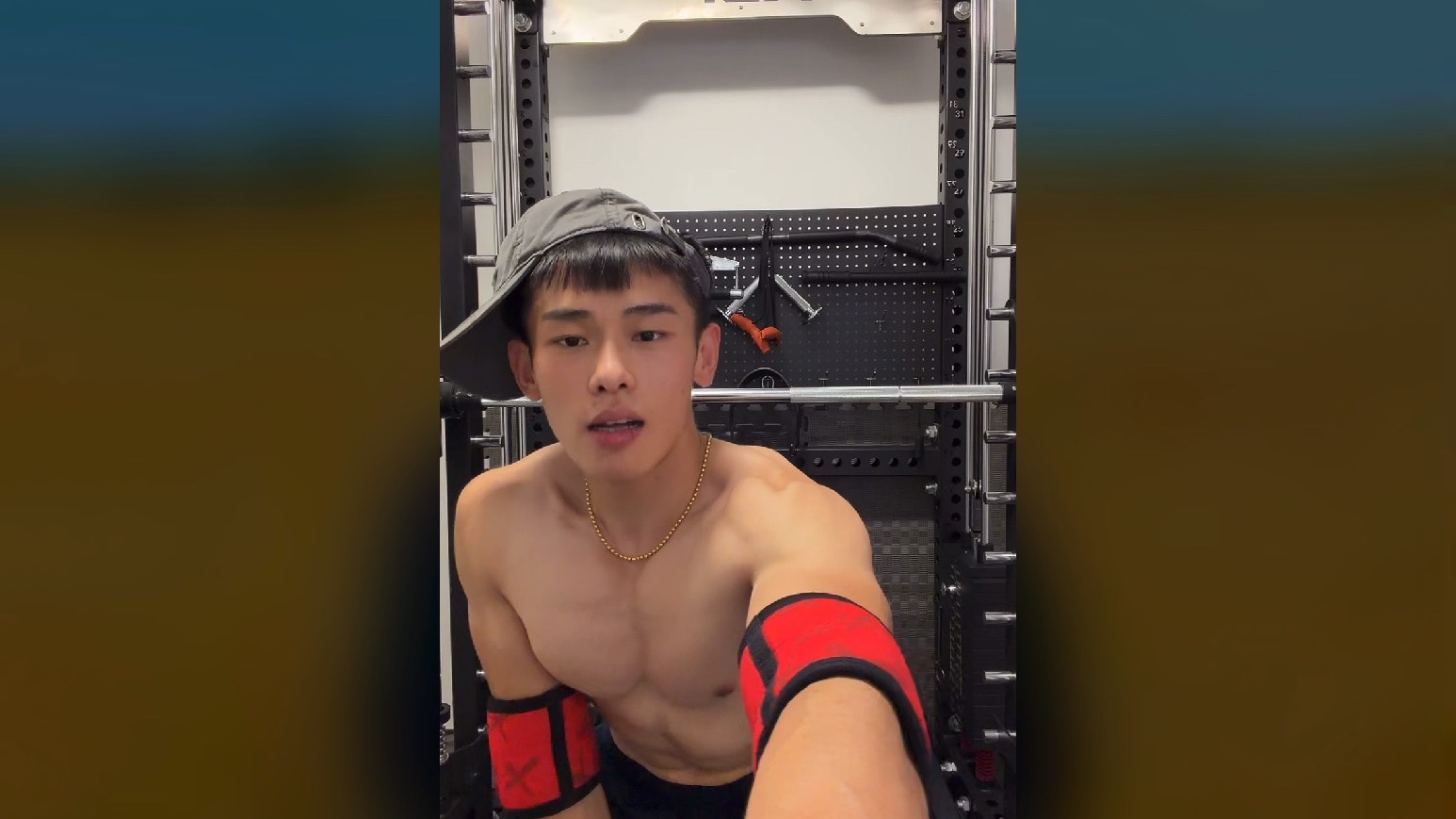 ScreenRecording_10-20-2025 18-19-01_1